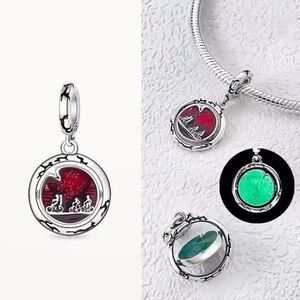 STRANGER THINGS Glow-in-the-Dark “Upside Down” Charm S925 Sterling Silver NWOT🔥